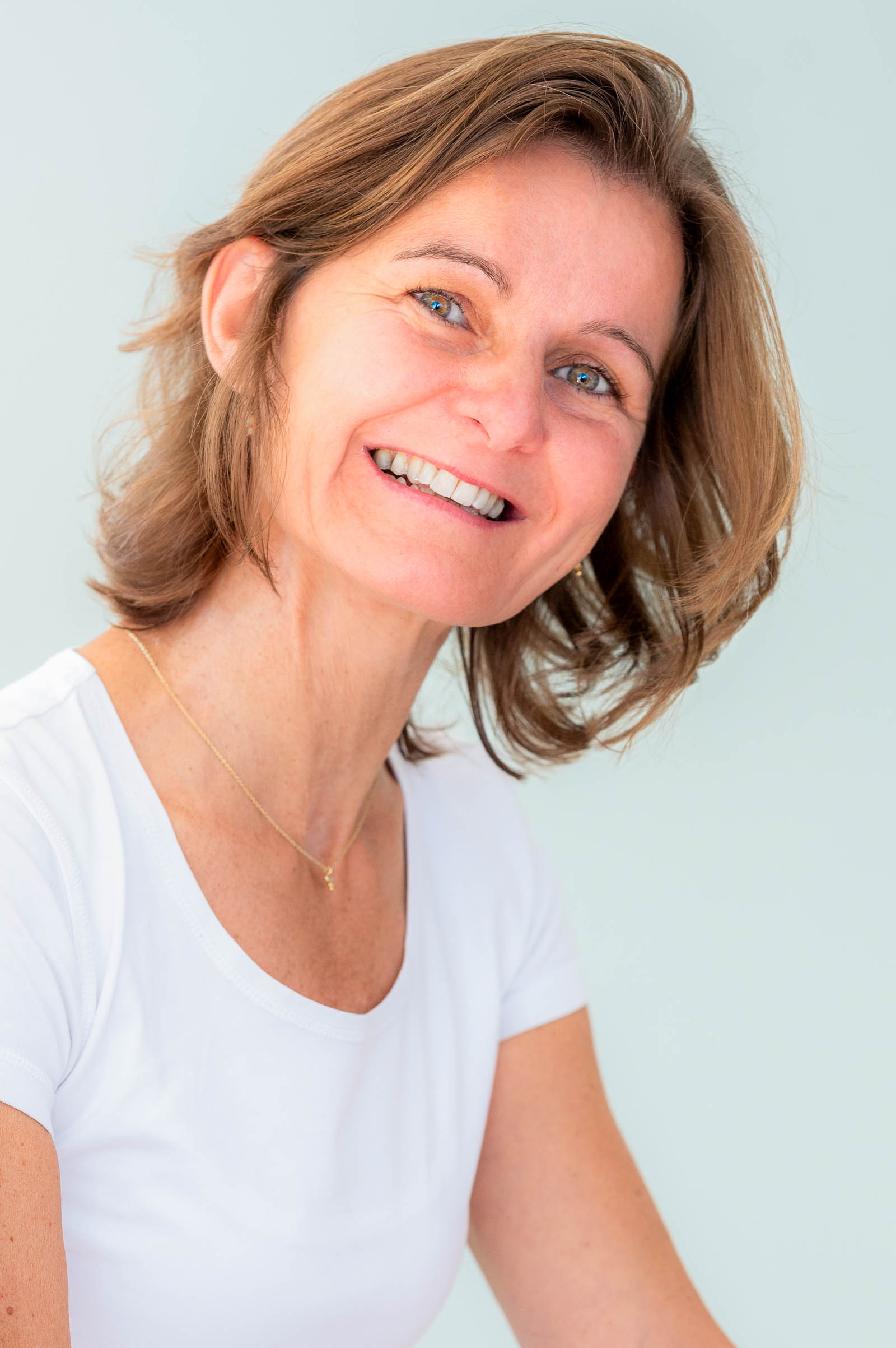 Portrait Brit Burkert, Osteopathie & Bewegungstherapie Portrait Brit Burkert, Osteopathie & Bewegungstherapie